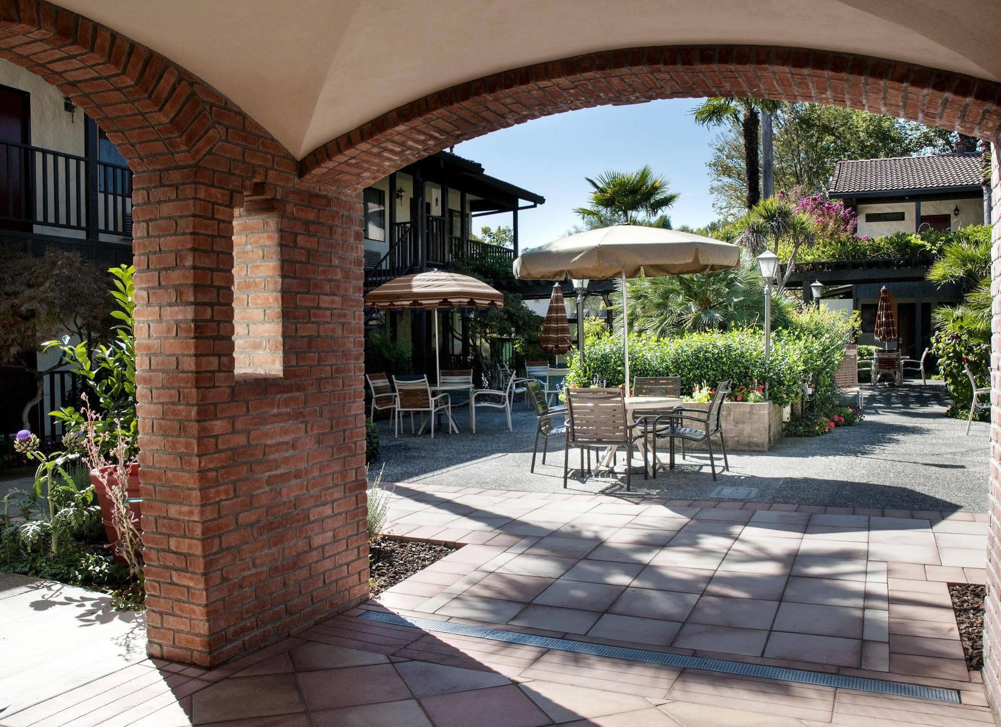 Roman Spa Resort Калистога Экстерьер фото